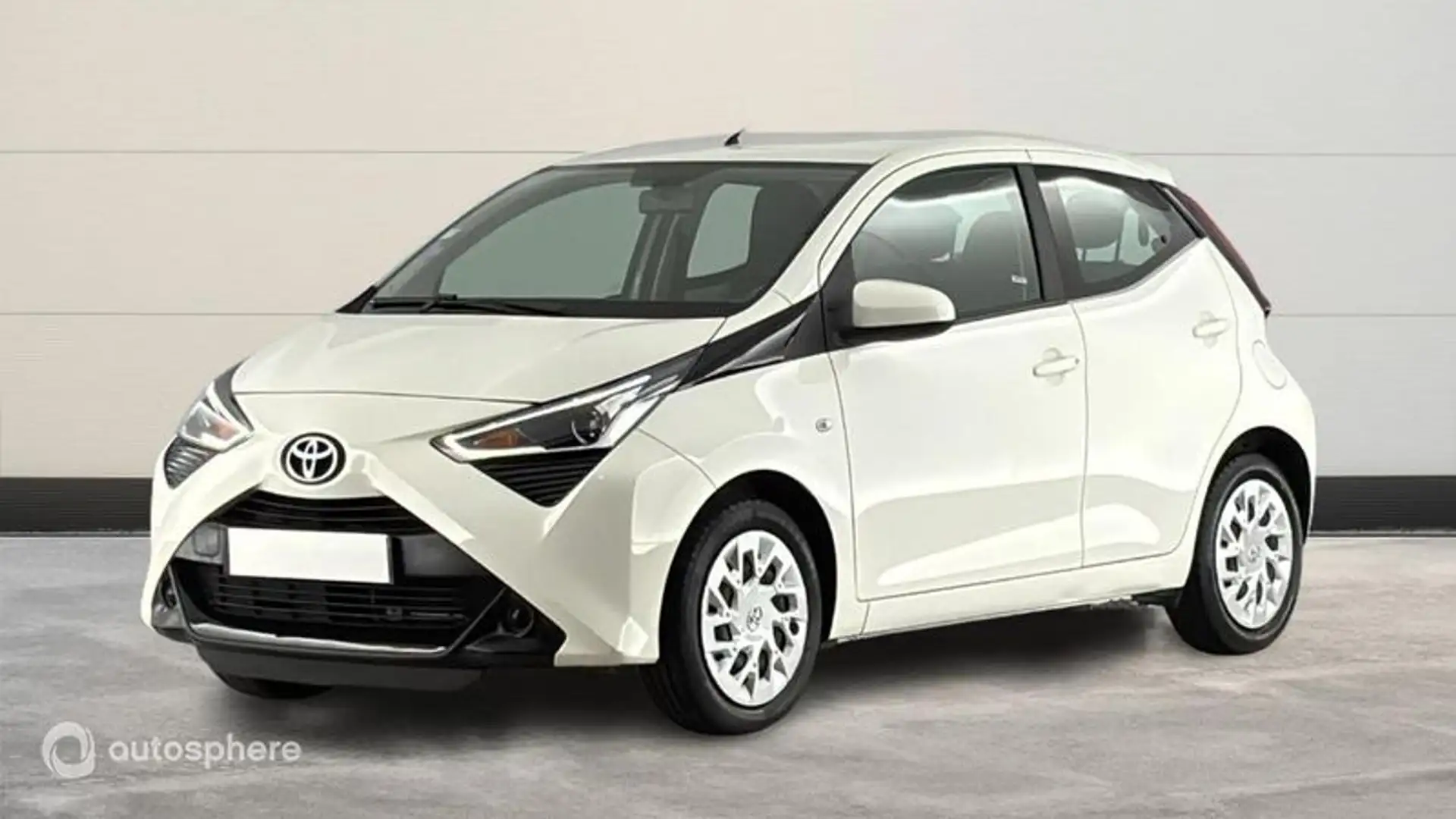 Toyota Aygo 1.0 VVT-i 72ch x-play 5p - 1