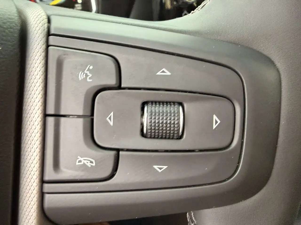 GMC Sierra 3500HD снимка GMC Sierra 3500HD