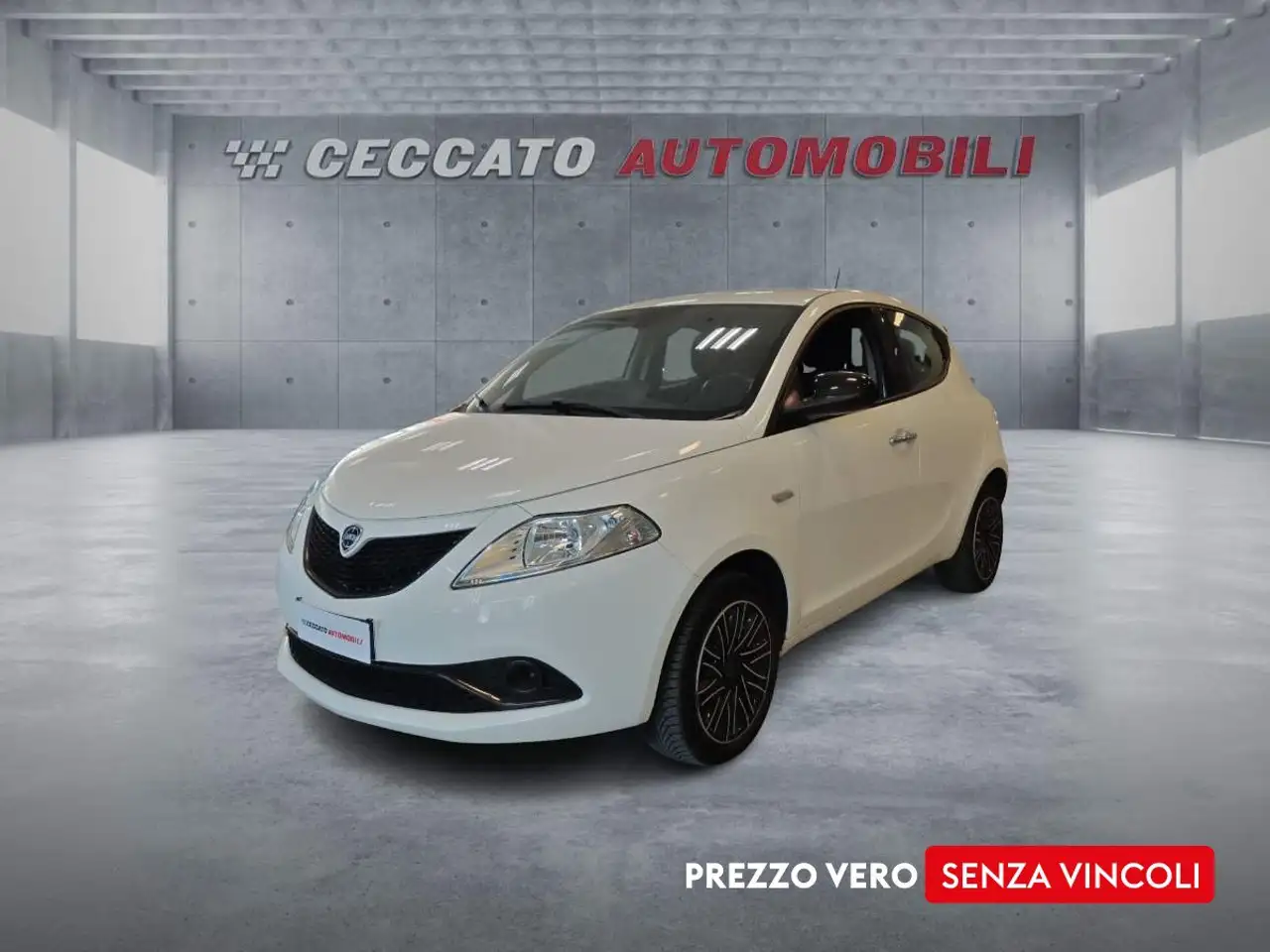 Lancia Ypsilon