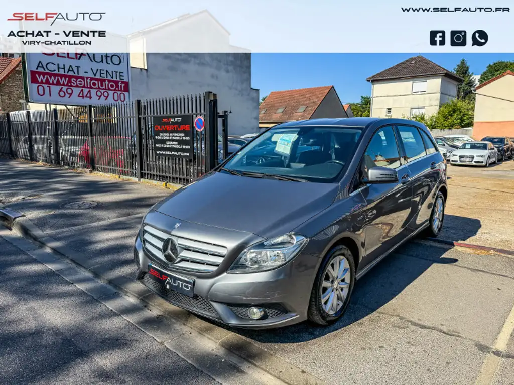 Mercedes-Benz B 180 2012 из Европы — купить под ключ
