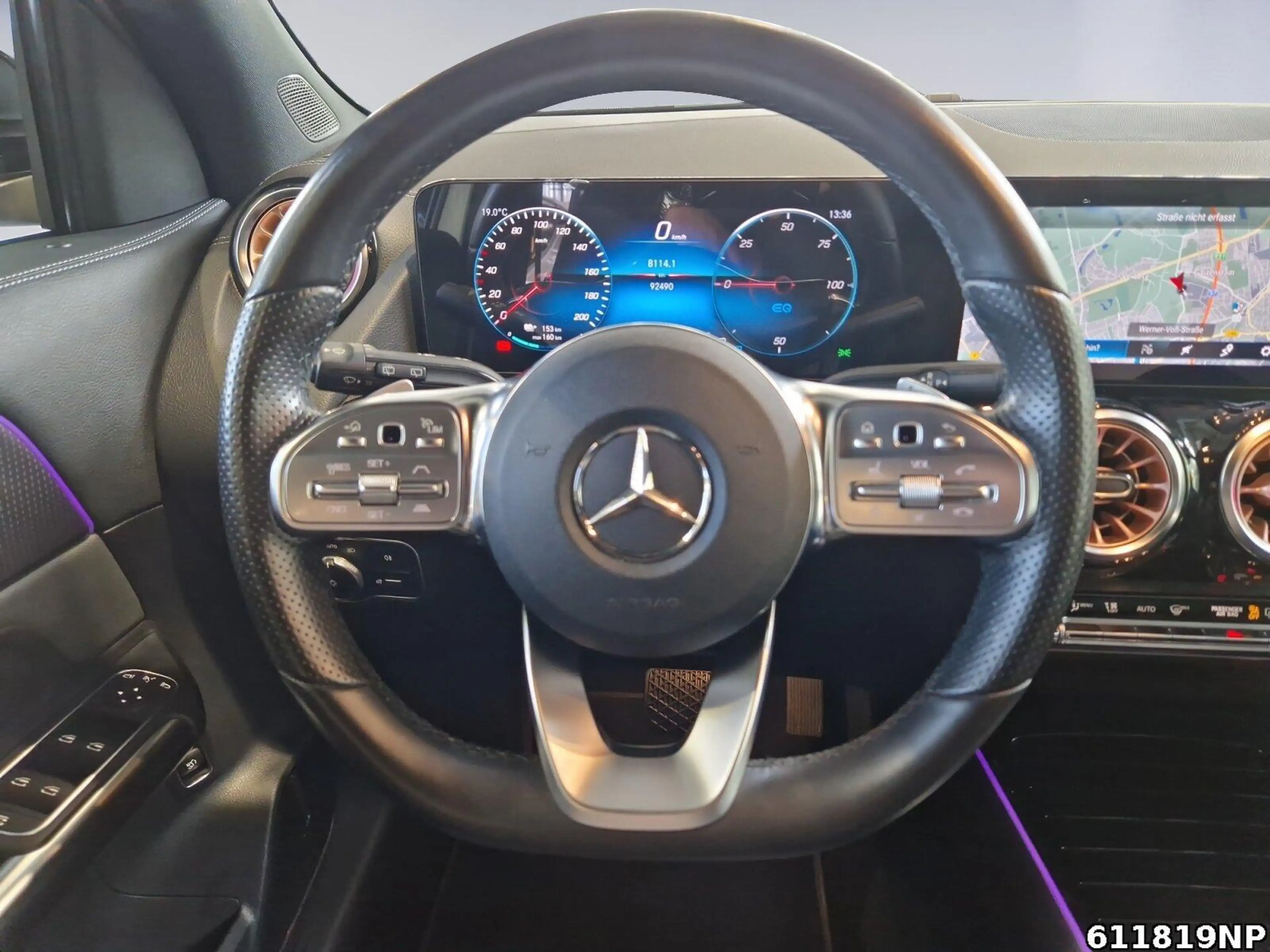 Mercedes-Benz EQA 250 Electric Art AHK Memory 360° Kamera — photo 10