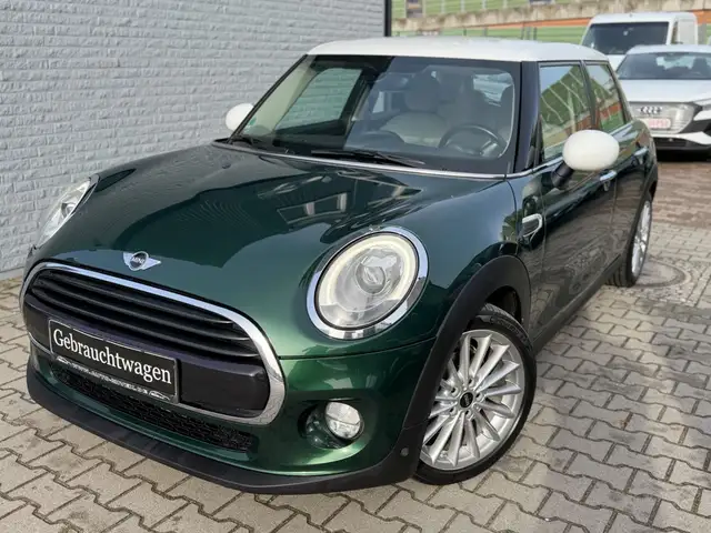 MINI Cooper D Mini 5-trg. SPORT Aut.Leder LED PDC