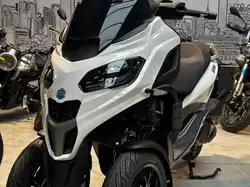 Piaggio MP3 310