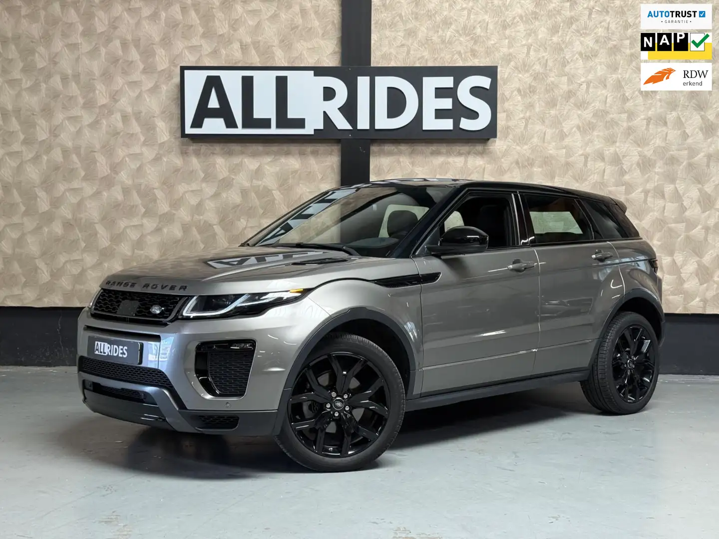 Land Rover Range Rover Evoque 2.0 Si4 Autobiography | pano | Leer | keyless | Me Grijs - 1
