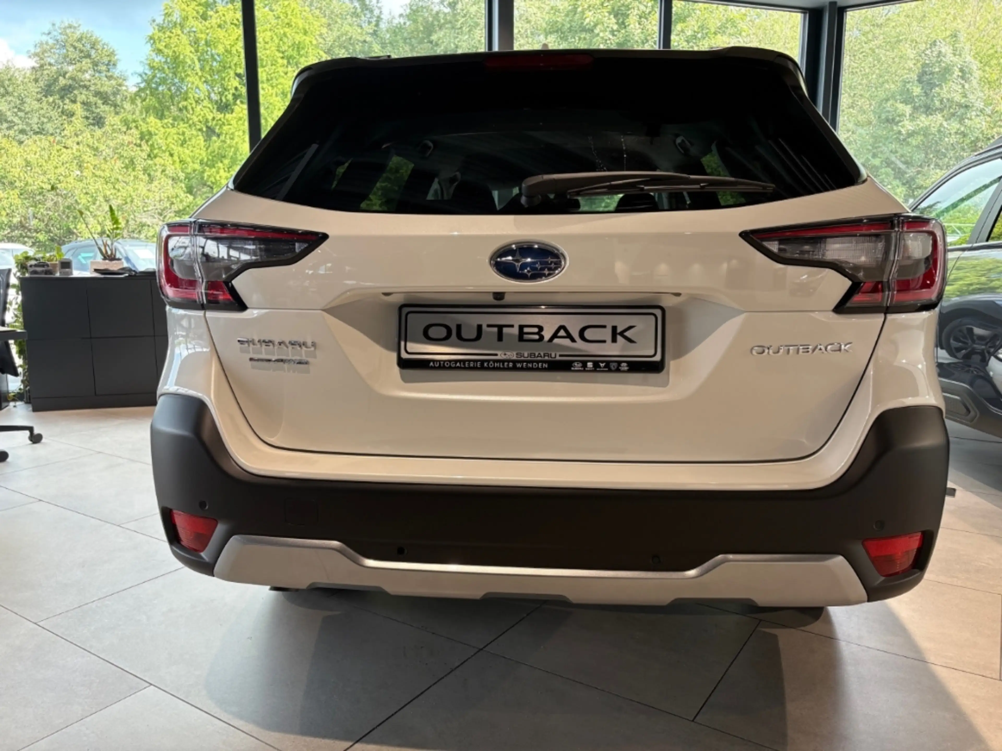 Subaru OUTBACK Active 2.5i EU6e  MJ 25 — photo 4