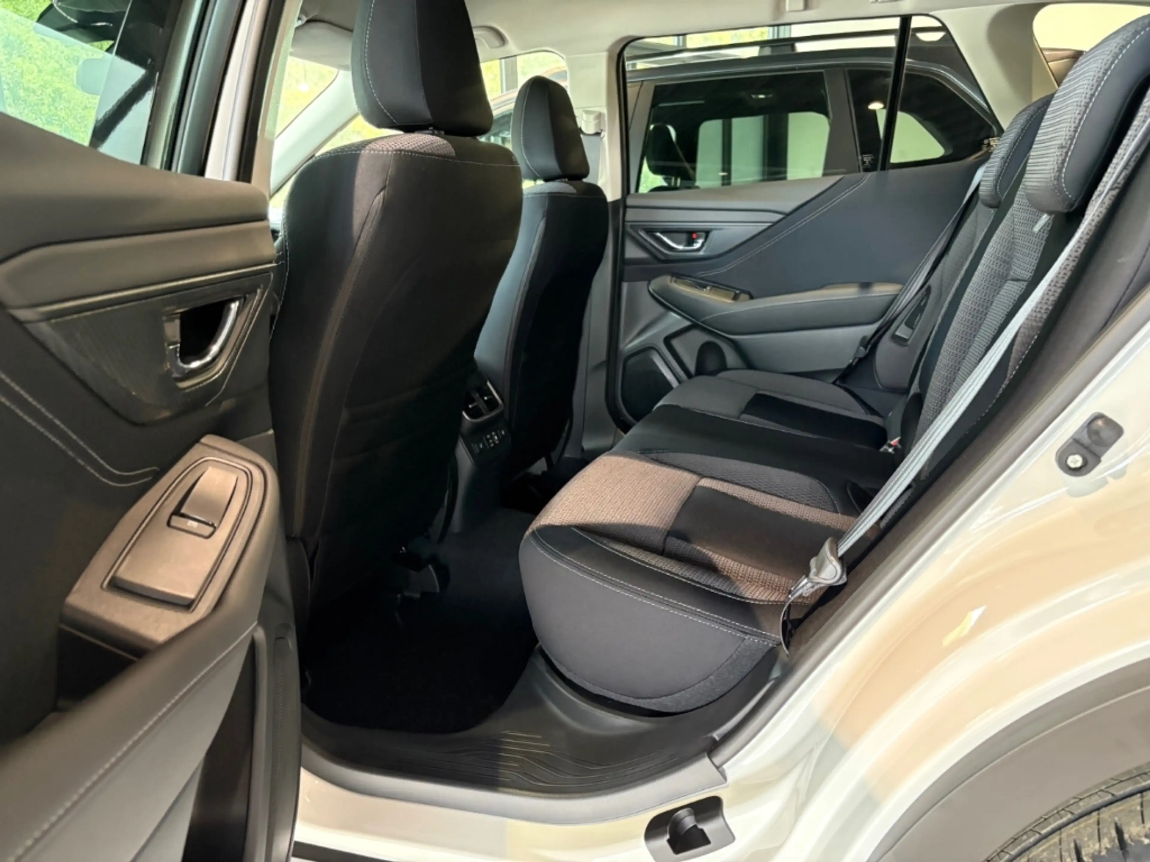 Subaru OUTBACK Active 2.5i EU6e  MJ 25 — photo 10