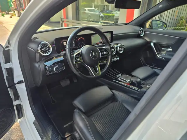 Mercedes-Benz A-Class view 23