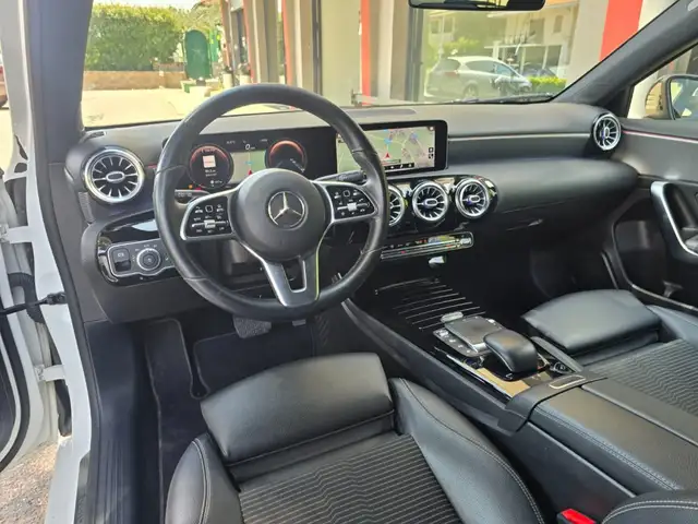 Mercedes-Benz A-Class view 24