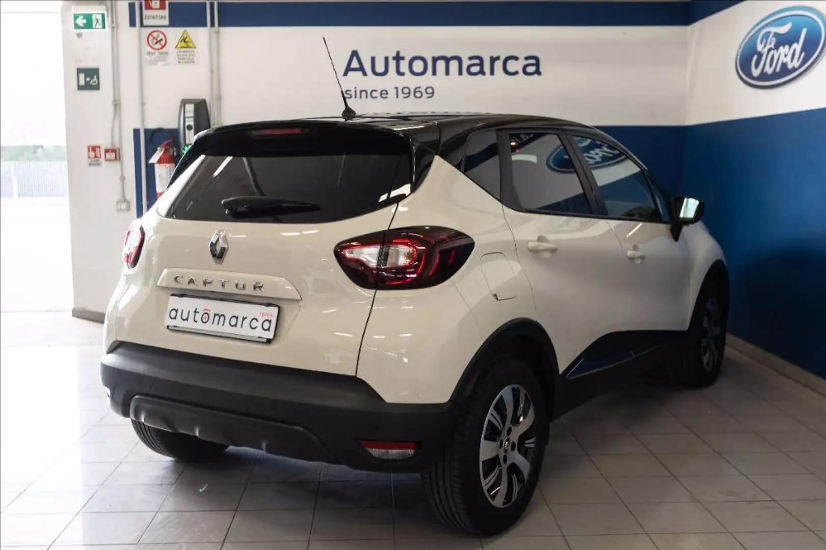 Renault Captur 1.5 dci Business 90cv Beige - 2