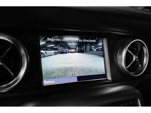 Mercedes-Benz SLS view 14