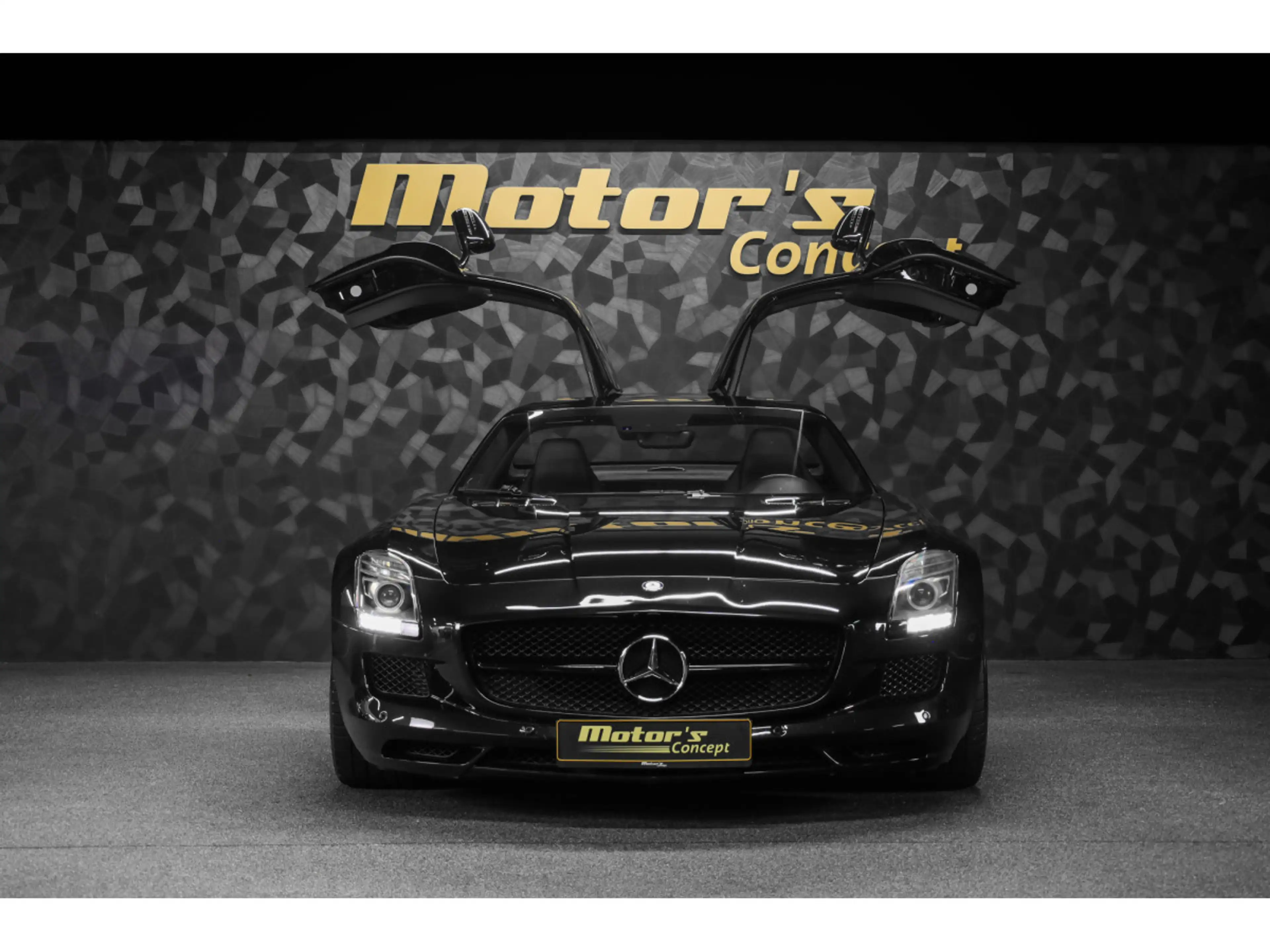 Mercedes-Benz SLS AMG Coupé 6.3 V8 — photo 4