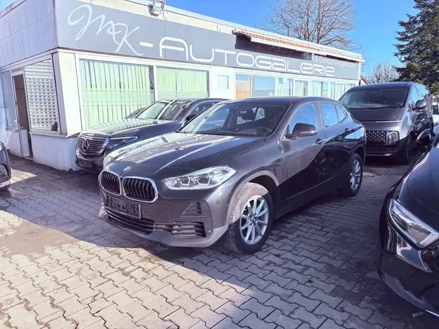 BMW X2 sDrive18d Advantage|1.Hand|LED-Sch.|AHK|Navi|