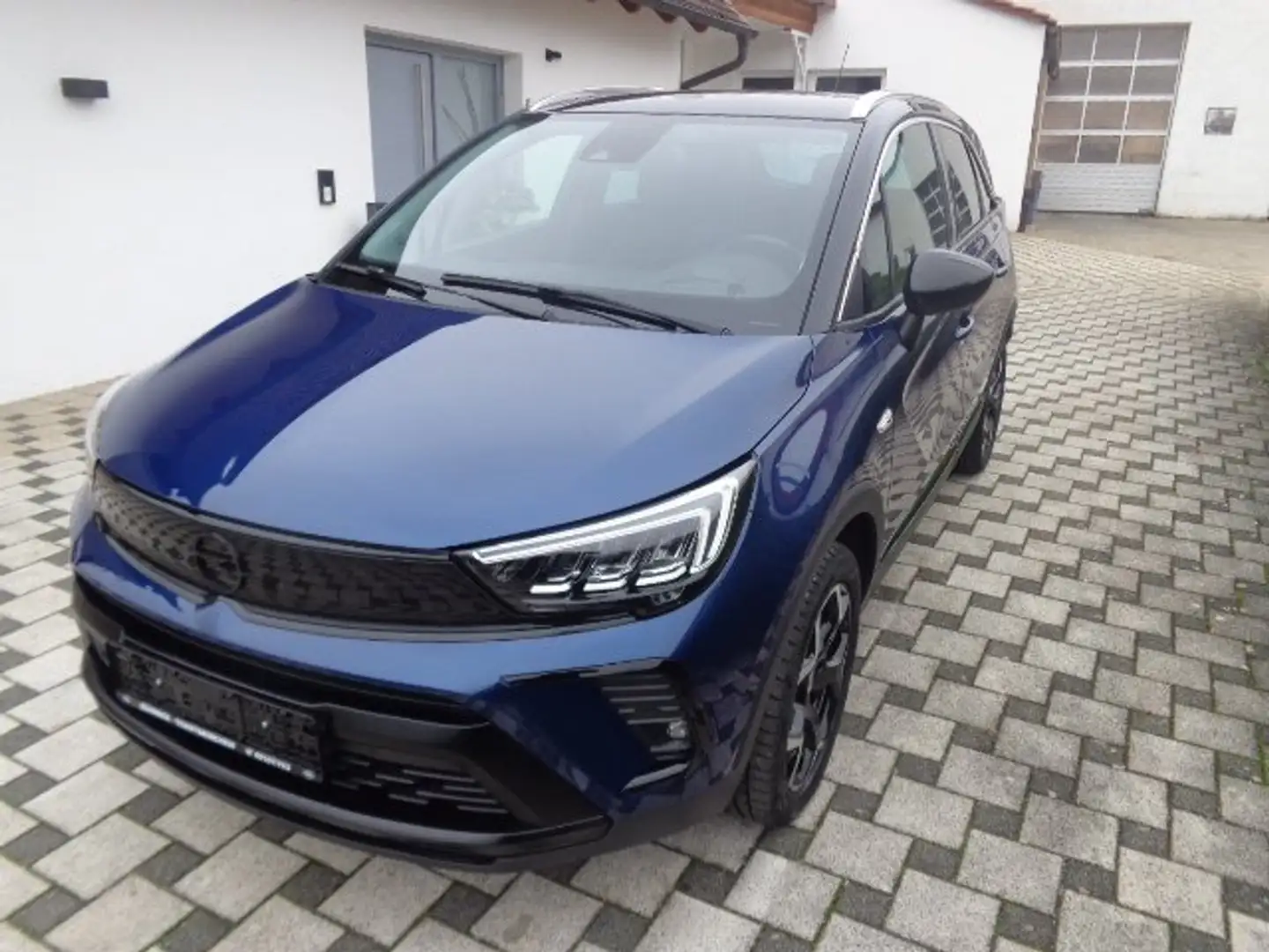Opel Crossland X Ultimate Blau - 1
