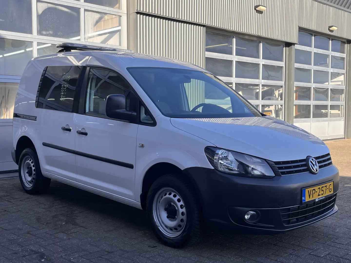 Volkswagen Caddy 2.0 TDI 110pk 4Motion Airco Cruise controle 4x4 Tr Wit - 1