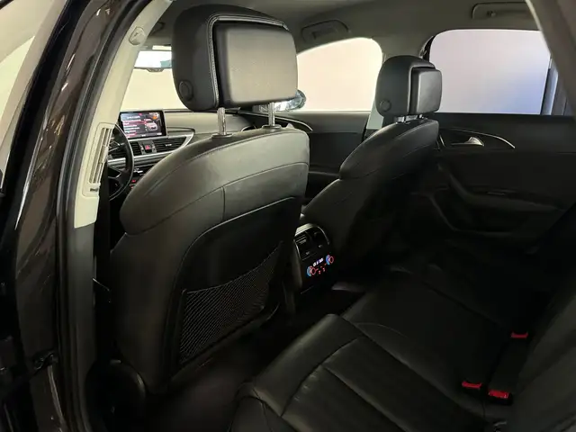 Audi A6 view 29