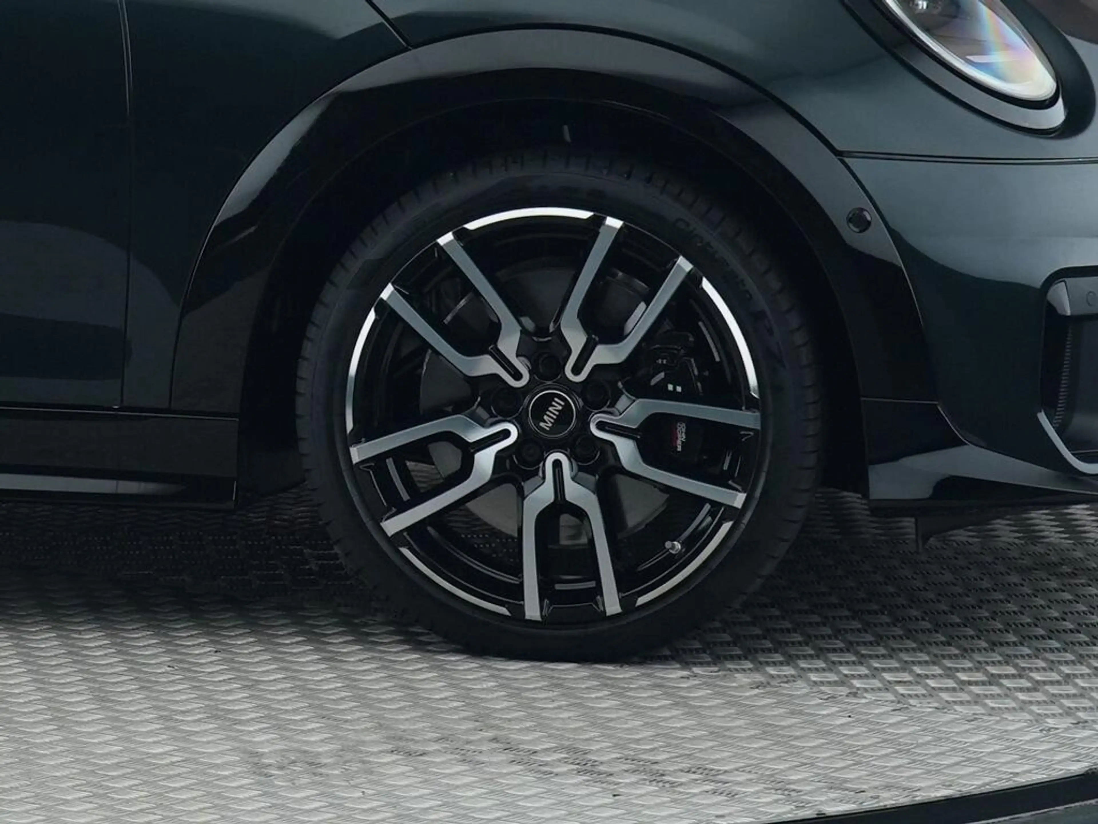 MINI Cooper S 5-Deurs 2.0 John Cooper Works XL — photo 14