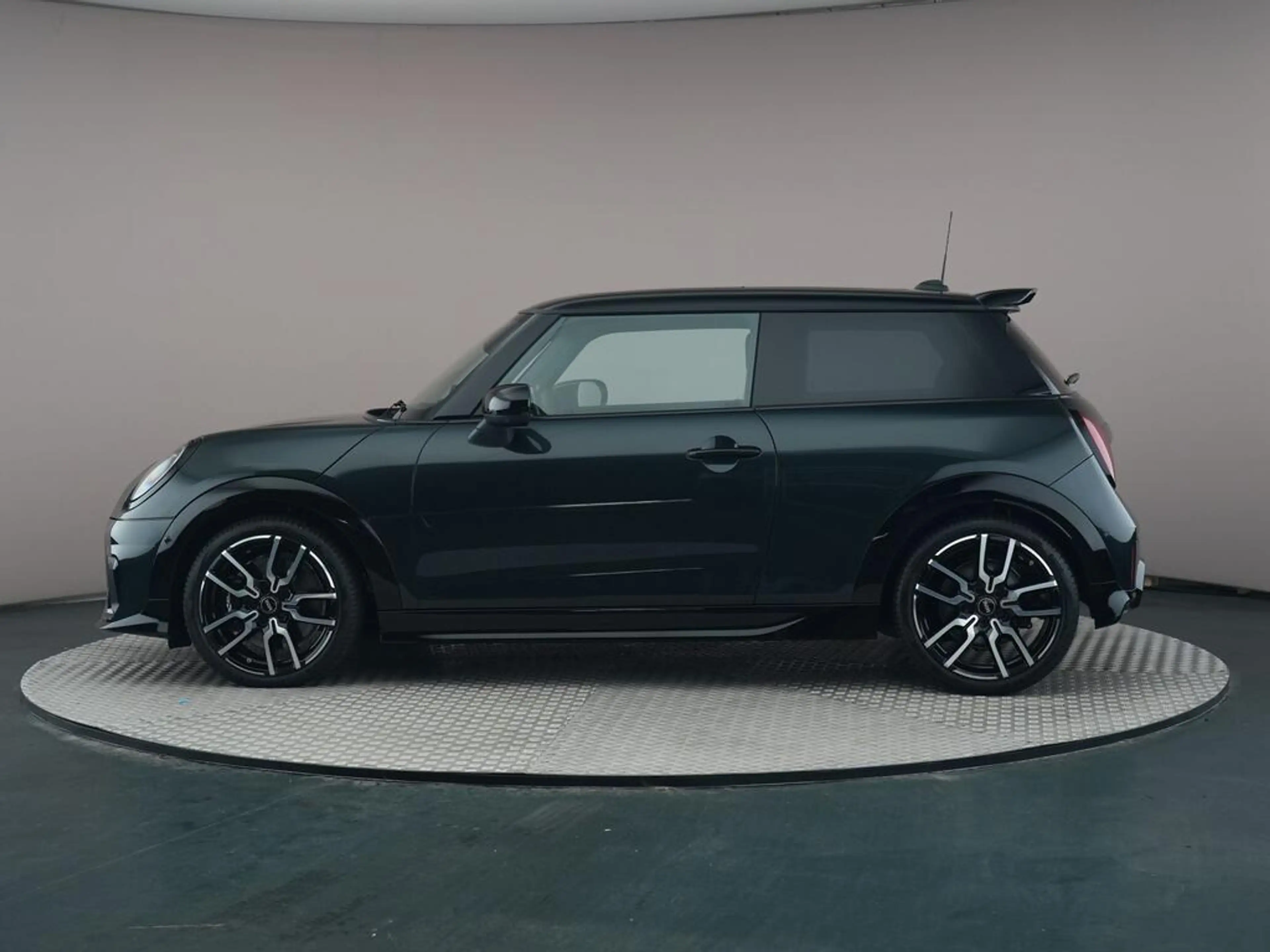 MINI Cooper S 5-Deurs 2.0 John Cooper Works XL — photo 8