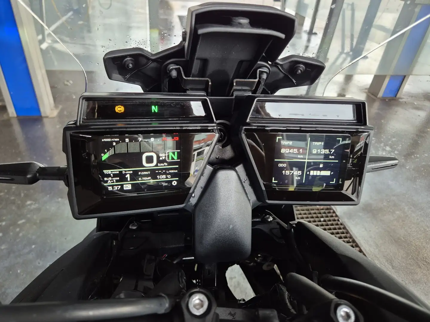 Yamaha Tracer 9 GT Zwart - 2