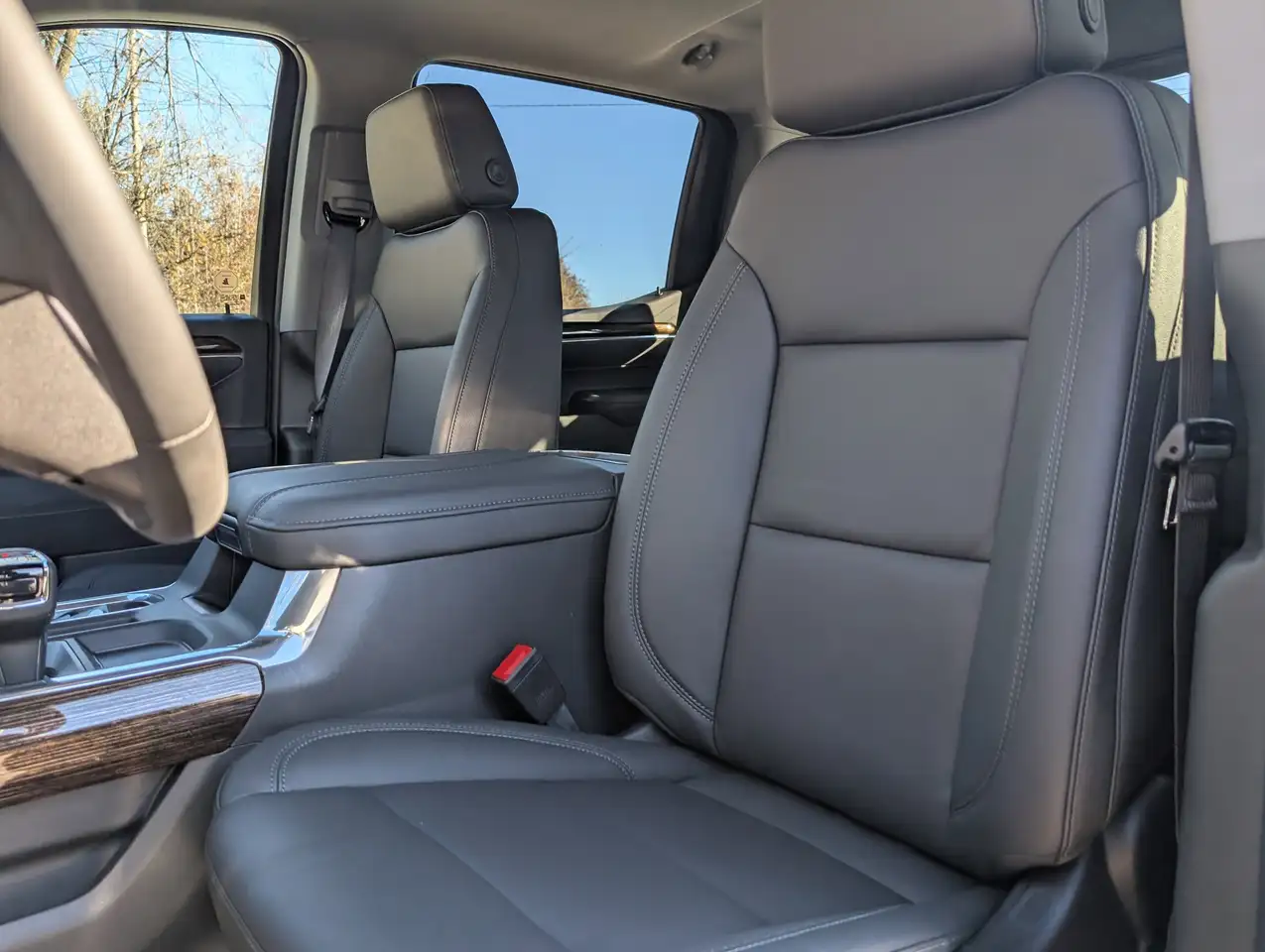 GMC Sierra 1500 снимка GMC Sierra 1500
