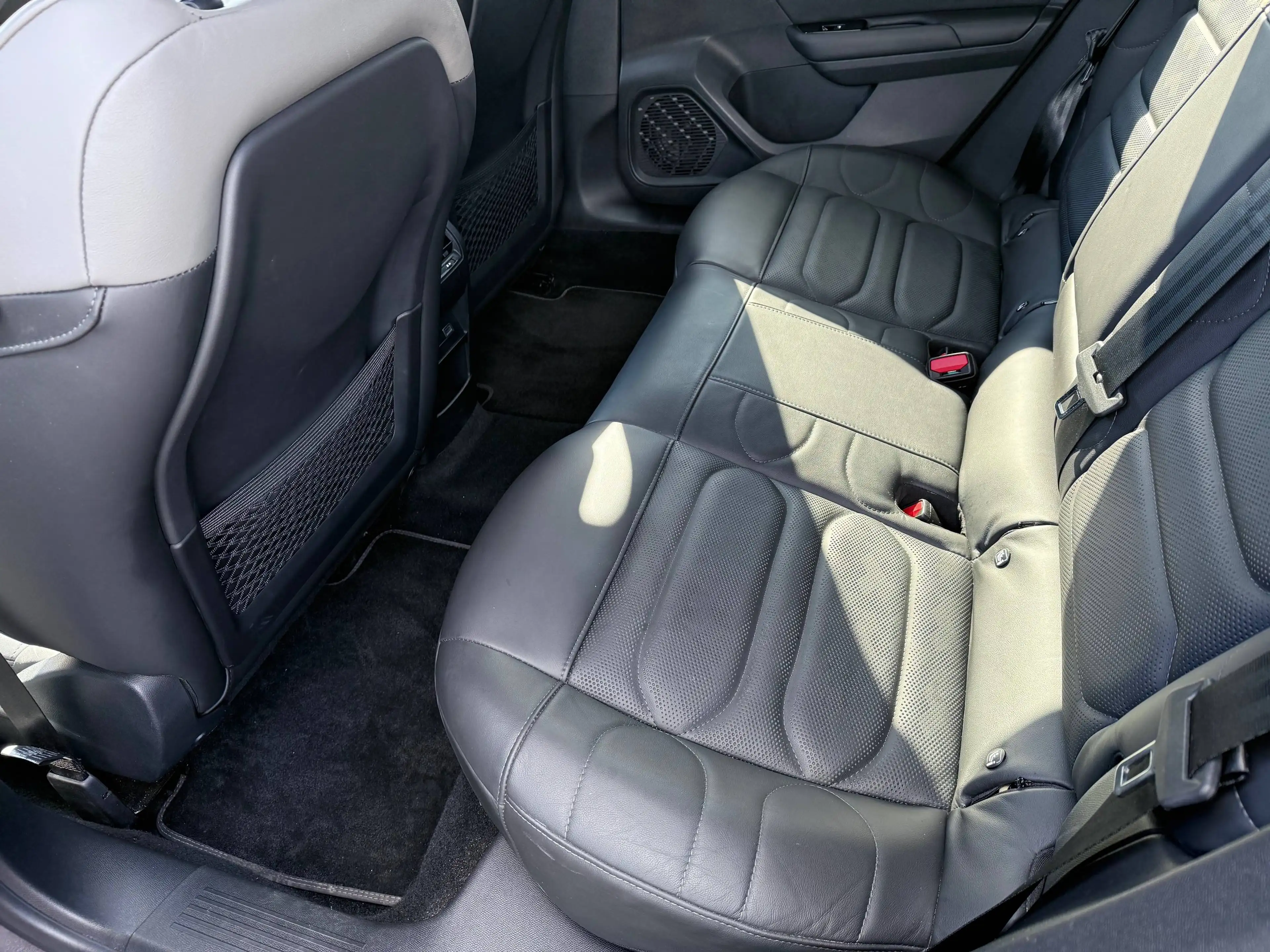 Citroen C5 X Shine Pack, belüftete Sitze — photo 6