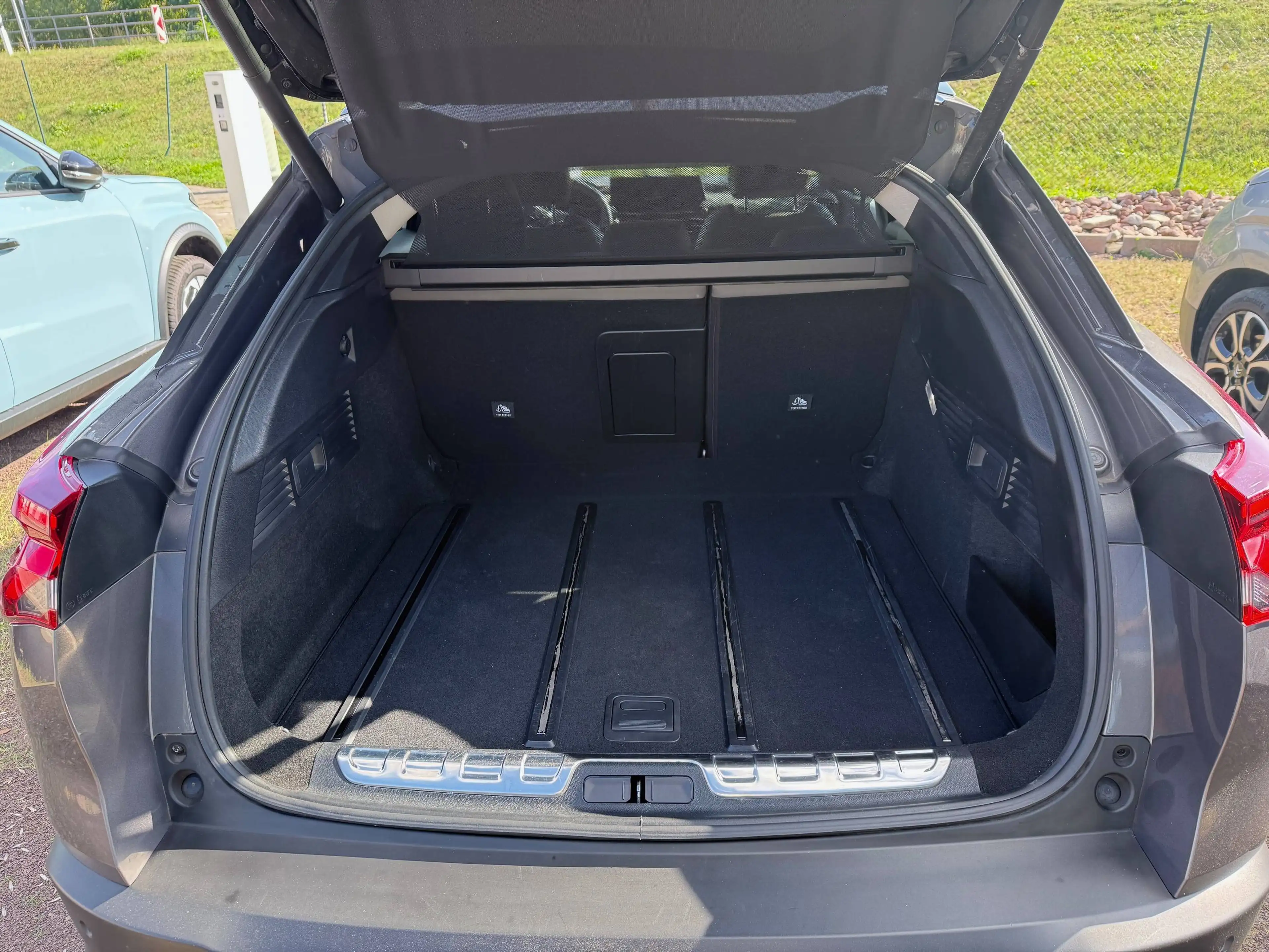 Citroen C5 X Shine Pack, belüftete Sitze — photo 5