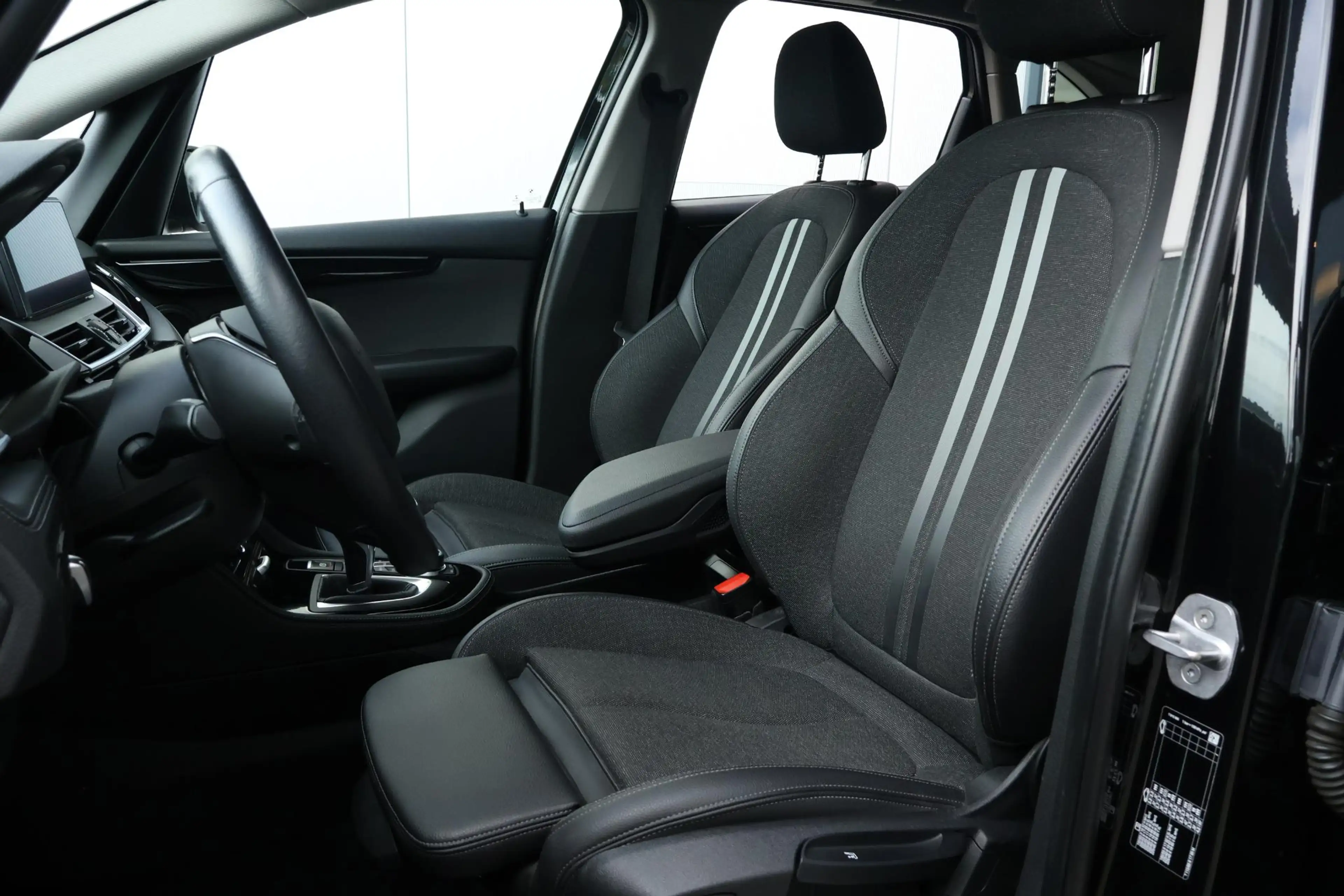 BMW 218 2-serie Active Tourer 218i High Executive Edition — photo 10