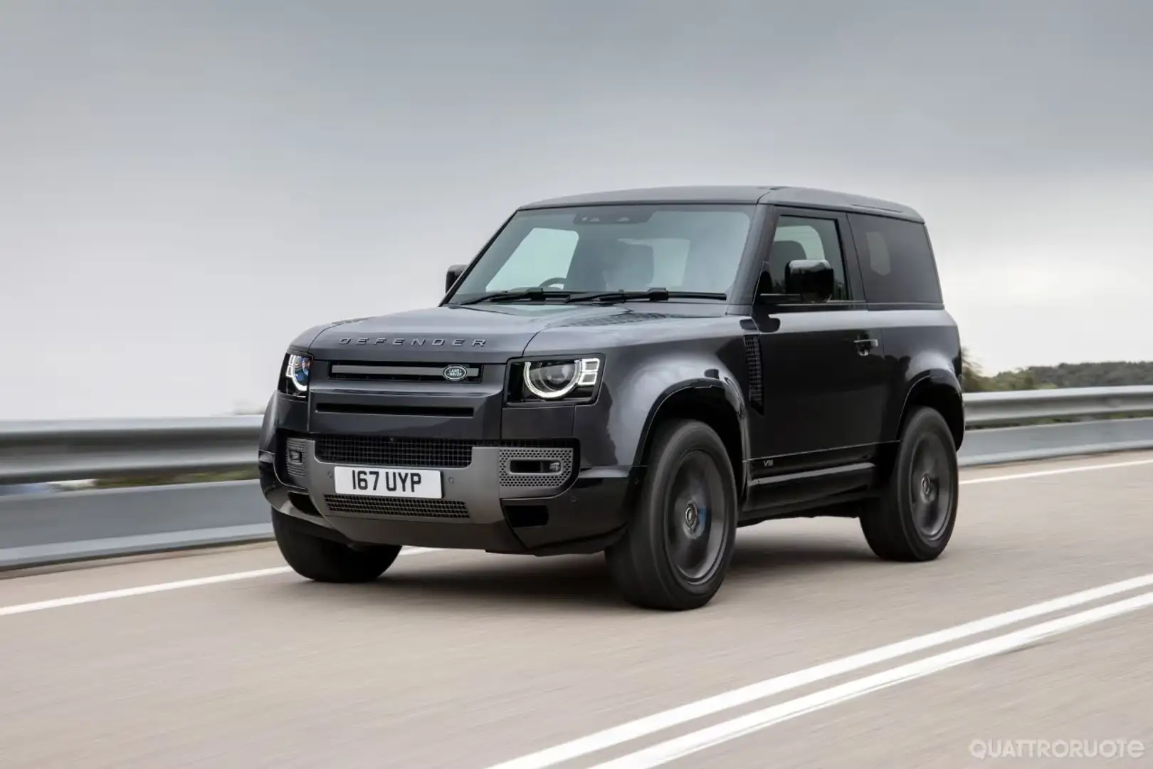 Land Rover Defender 90 2.0d sd4 S awd 200cv auto - 1
