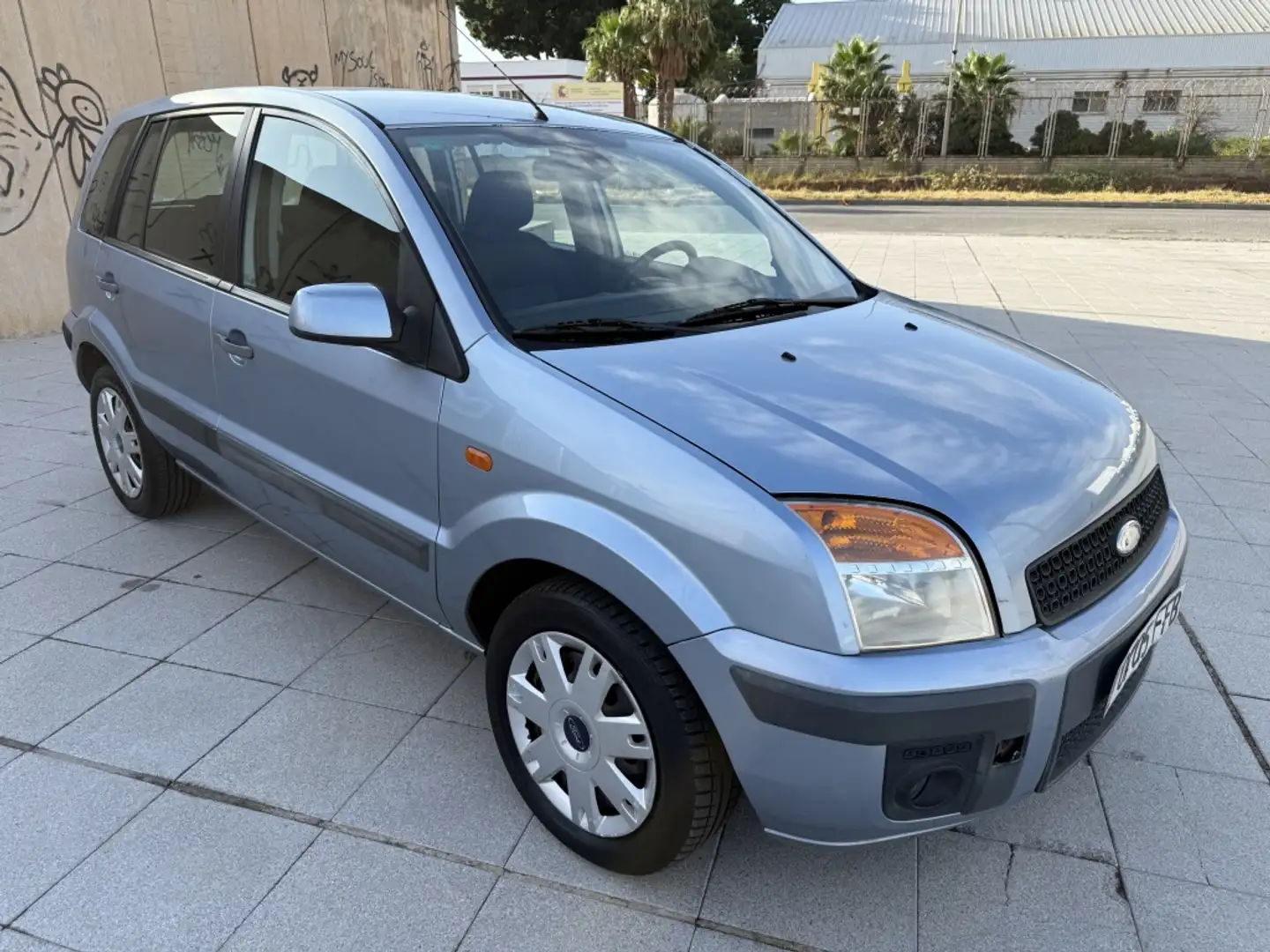 Ford Fusion 1.4TDCi Newport Blau - 2