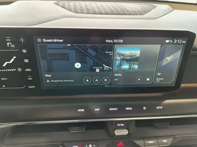 Kia Ev9 view 11