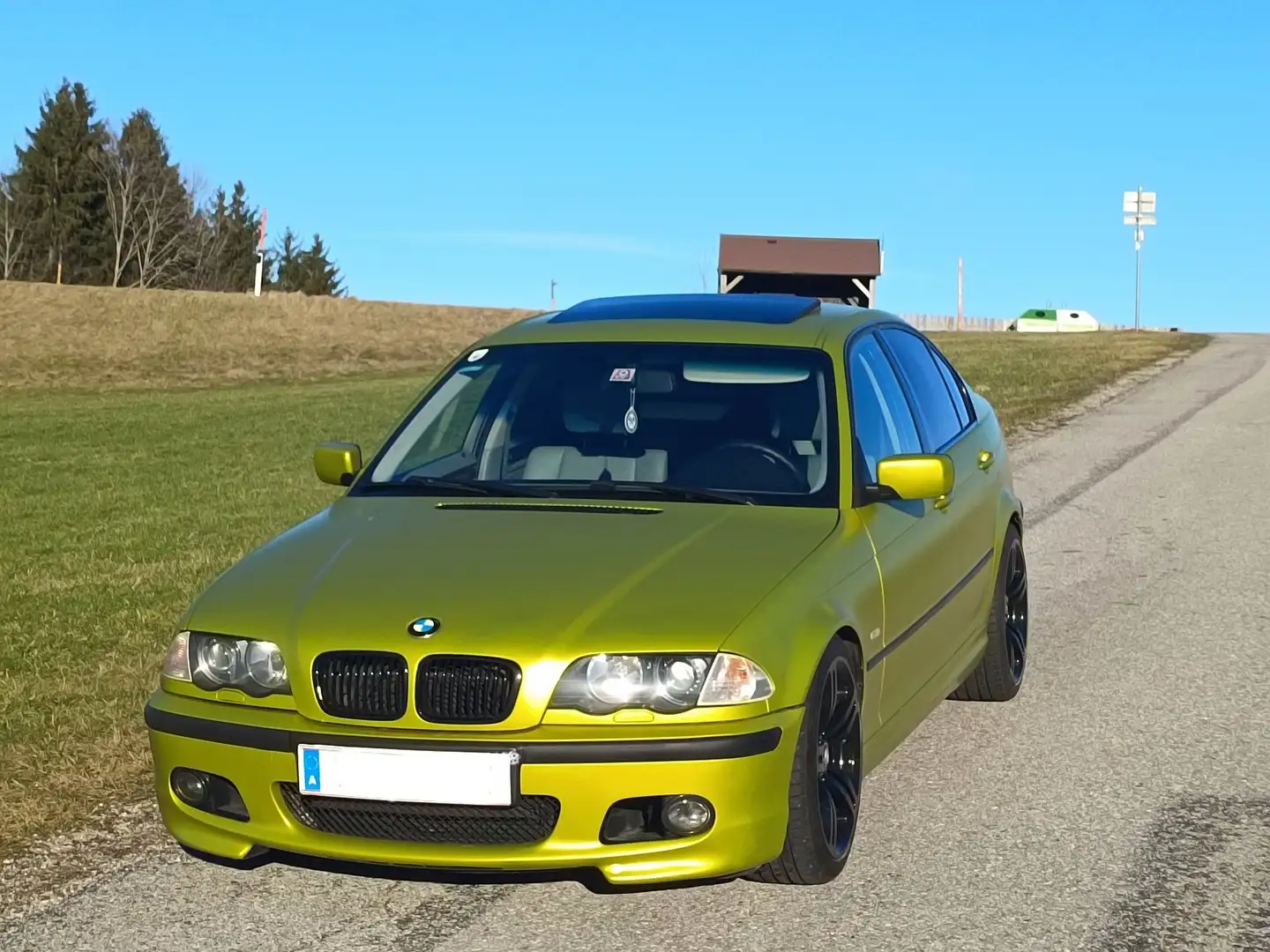 BMW 328 328i Sport-Edition Aut. Blau - 1