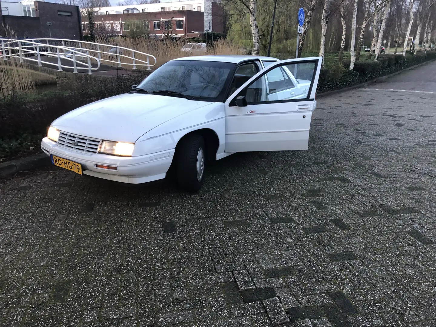 Chevrolet Corsica Corsica wit Fehér - 1