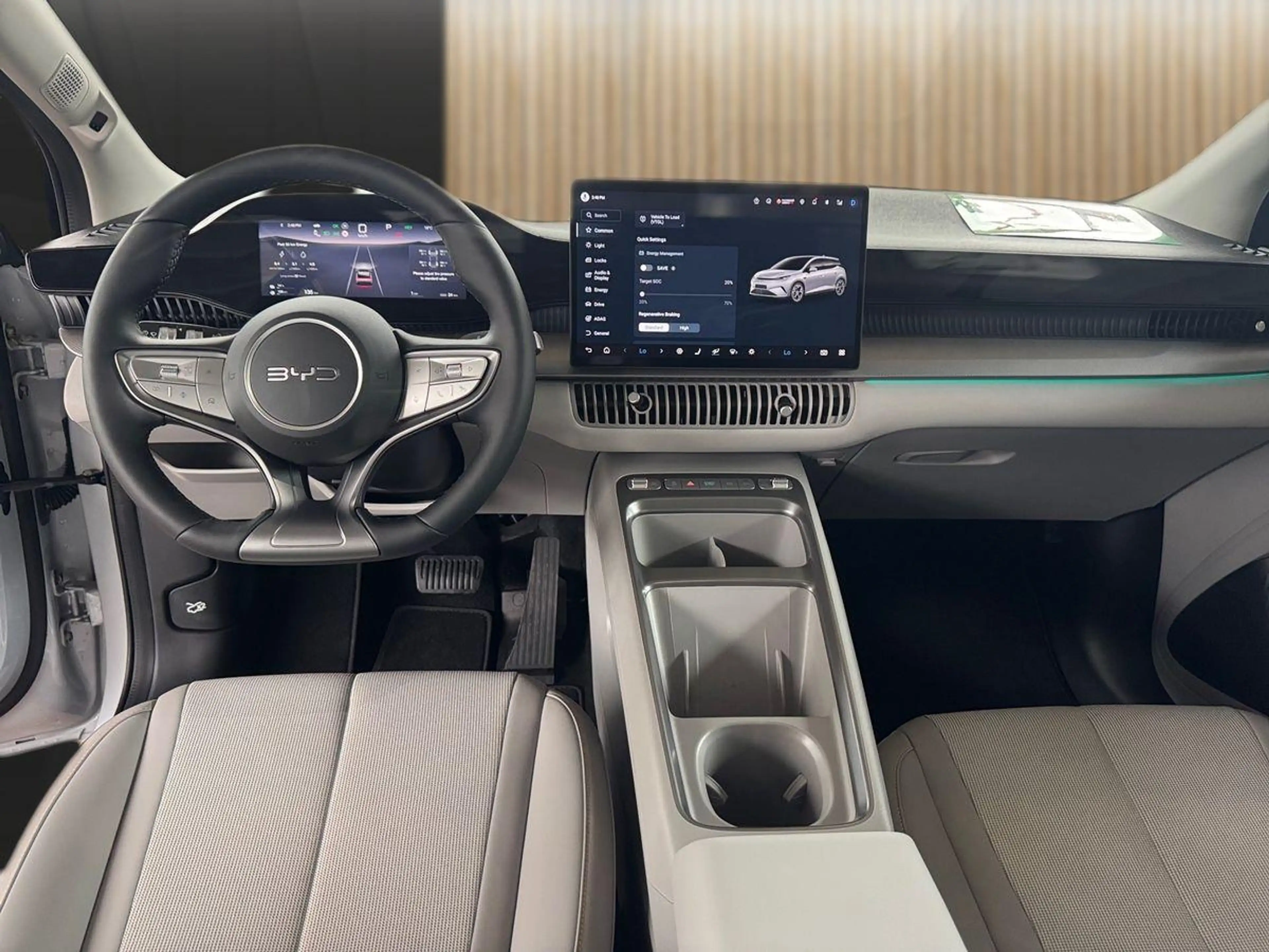 BYD Dolphin 1.5 DM-i PHEV 156 kW Comfort HeadUp — photo 11