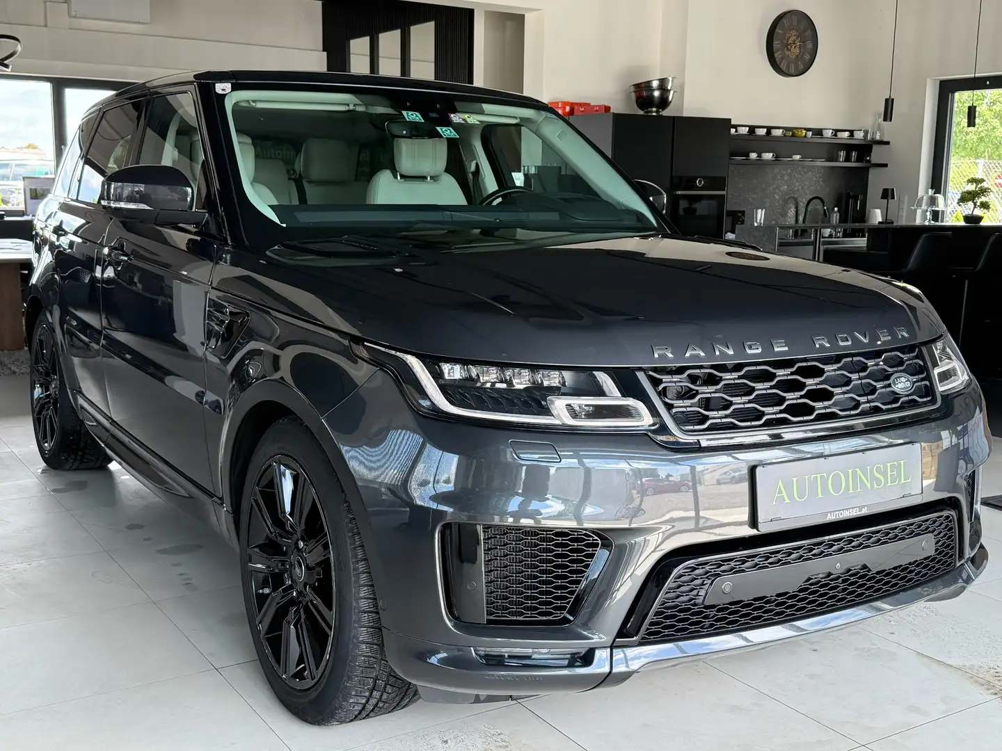 Land Rover Range Rover Sport P400e HSE Dynamic Grau - 2
