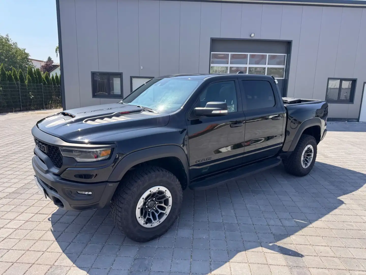 Dodge RAM TRX in Top Zustand / Mwst / Sport AGA Black - 1