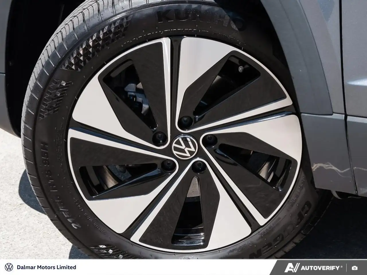 Volkswagen Taos снимка Volkswagen Taos