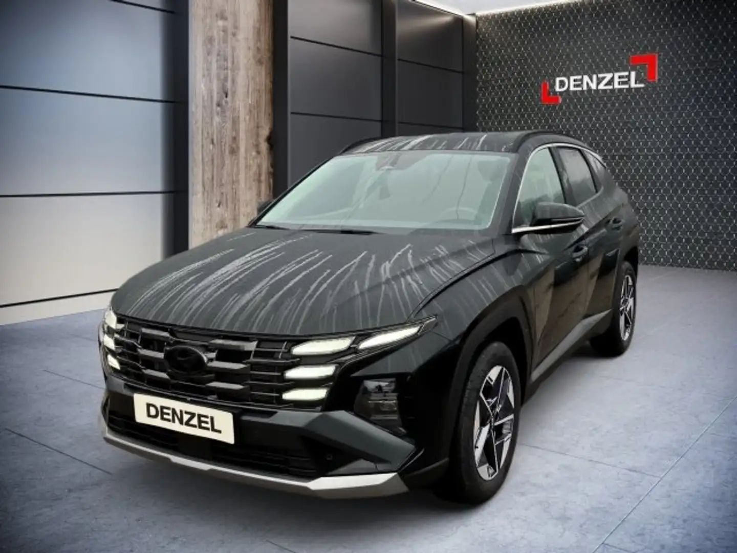 Hyundai TUCSON NX4 GO Plus 1,6 T-GDi 2WD DCT Schwarz - 2