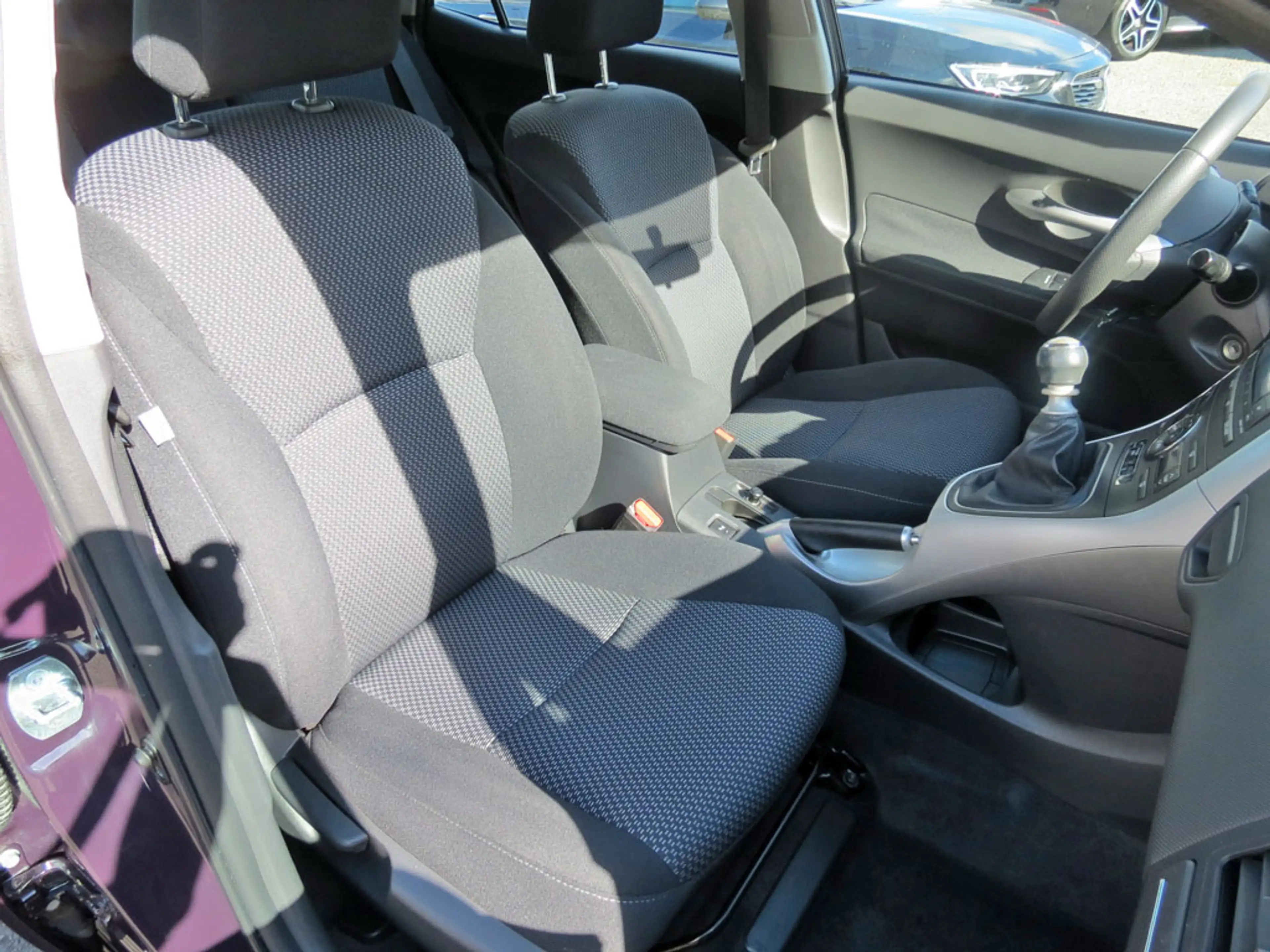 Toyota Auris Edition Klima Tempomat AHK — photo 10