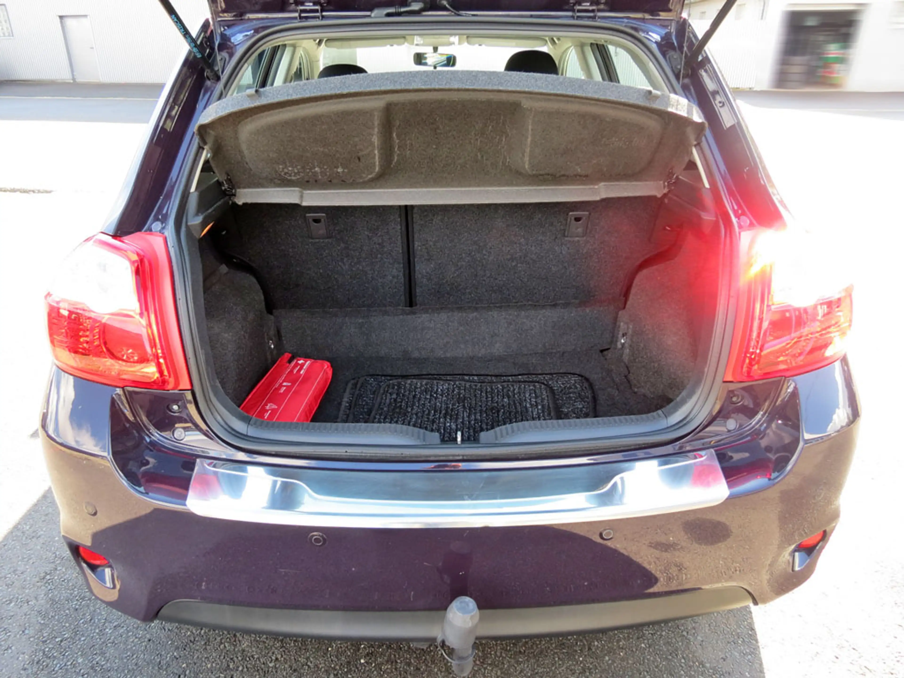 Toyota Auris Edition Klima Tempomat AHK — photo 12