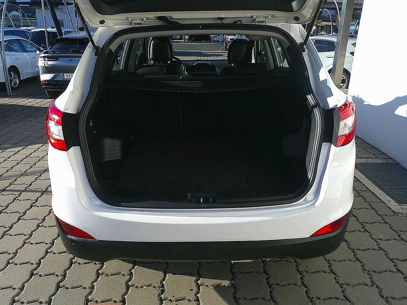 Hyundai iX35 1,7 CRDi Premium — photo 4
