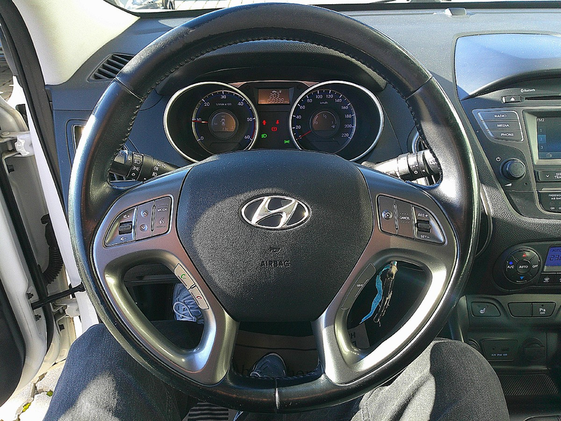 Hyundai iX35 1,7 CRDi Premium — photo 14