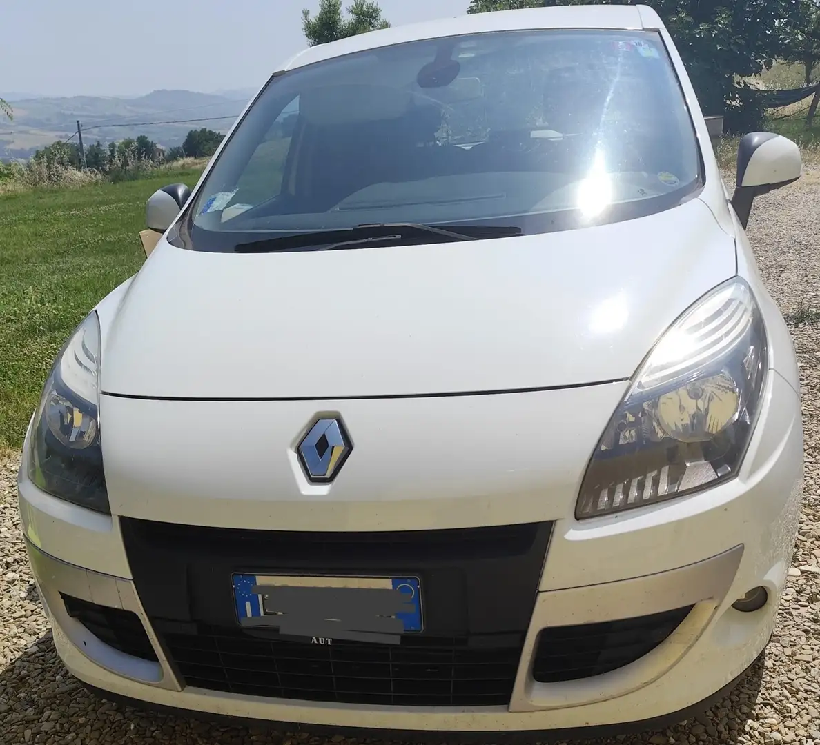 Renault Scenic 1.5 dci Confort (authentique) 105cv - 2