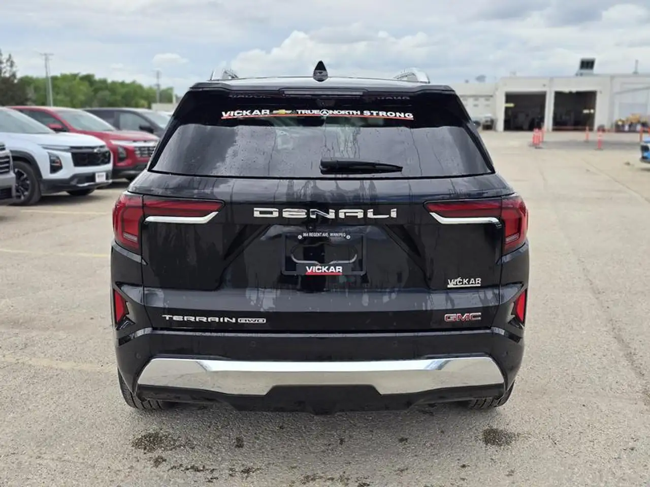 GMC Terrain photo GMC Terrain
