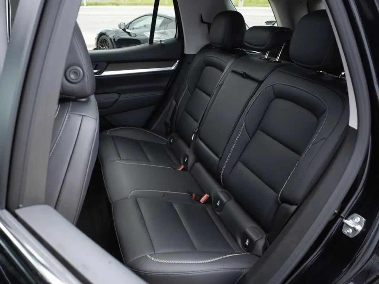 GMC Terrain photo GMC Terrain