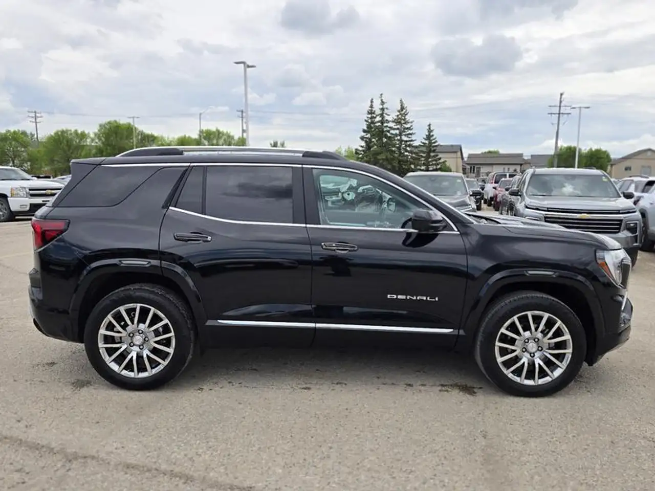 GMC Terrain photo GMC Terrain