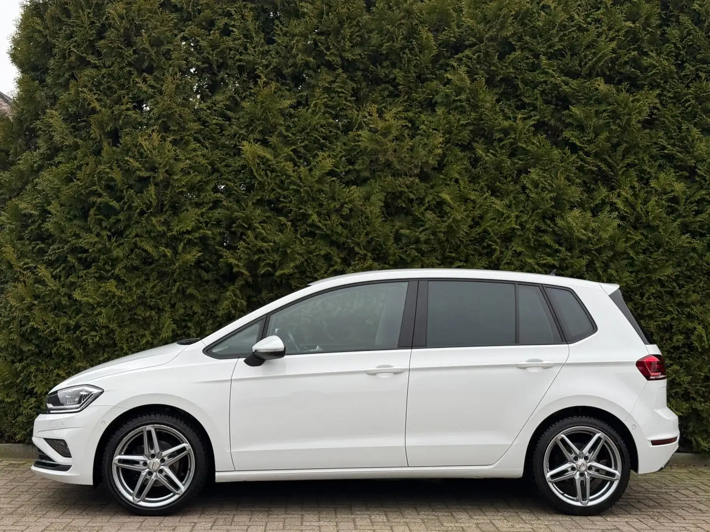 Volkswagen Golf Sportsvan 1.5 TSI ACT Highline Edition Navigatie Weiß - 2