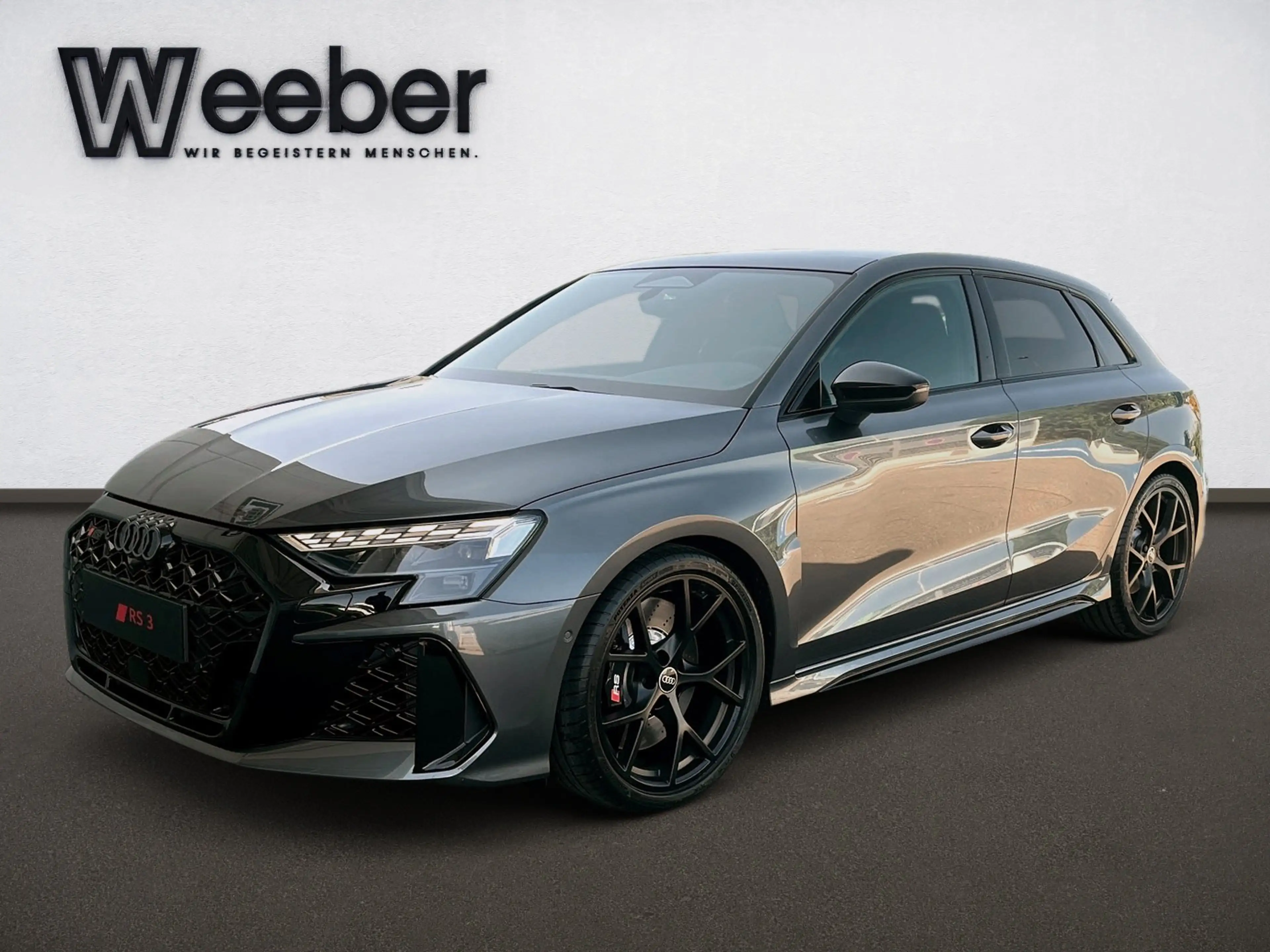 Audi RS3 RS 3 Sportback quattro S-Tronic Panodach Sonos Mat — photo 3