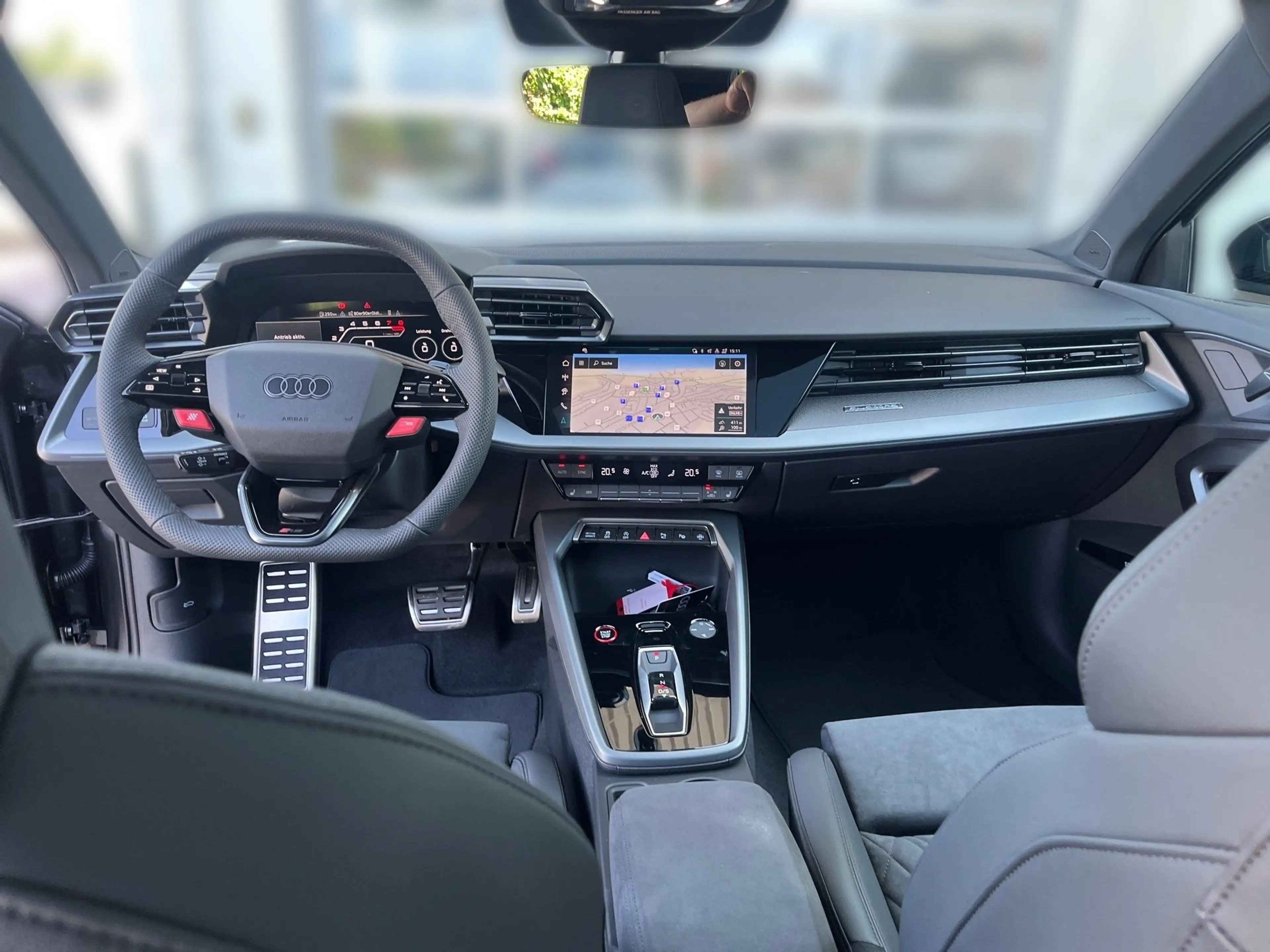 Audi RS3 RS 3 Sportback quattro S-Tronic Panodach Sonos Mat — photo 13