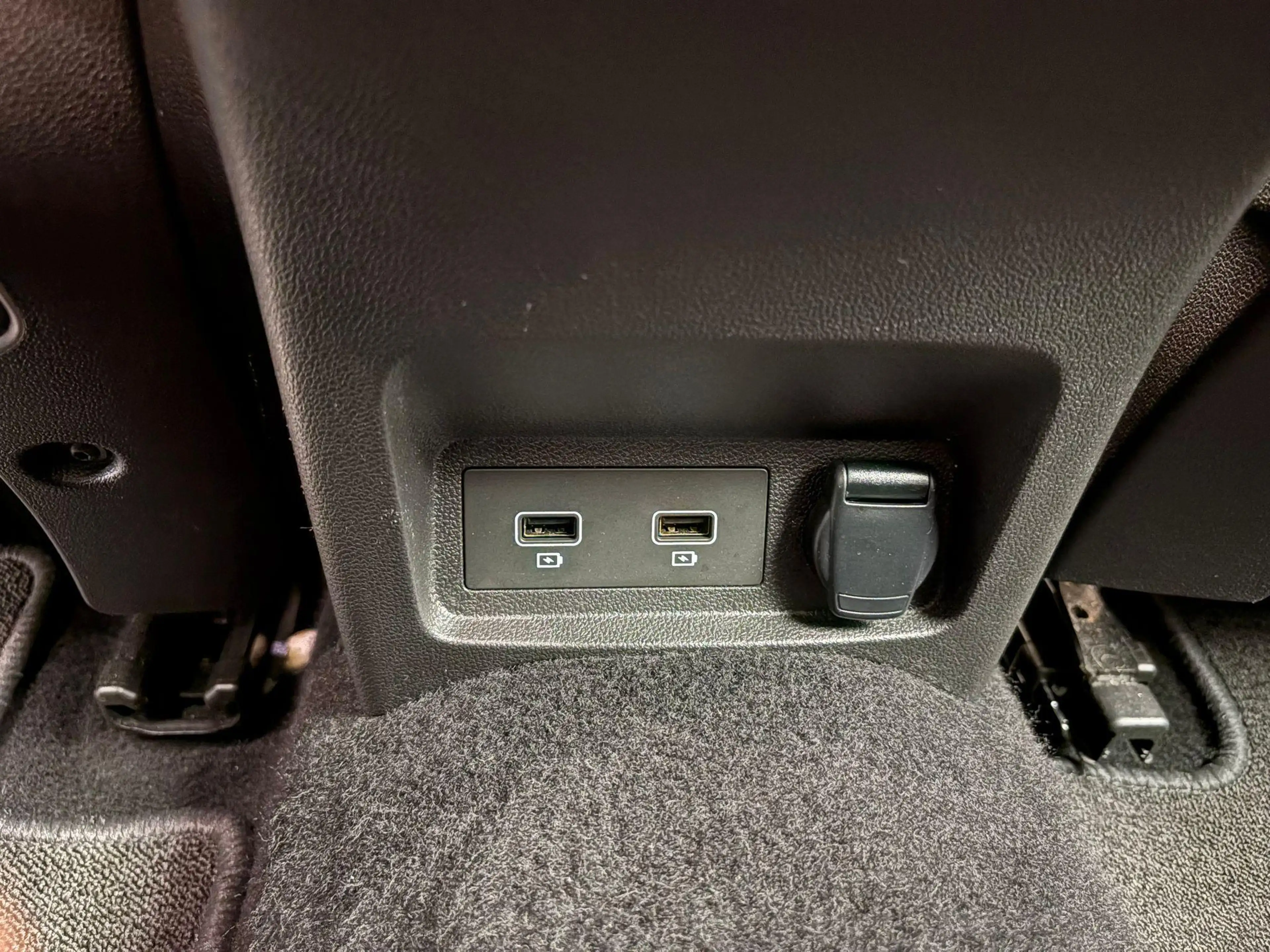 Renault Kadjar 1.3 TCe Intens | Leder | Stoelverwarming | Navigat — photo 25