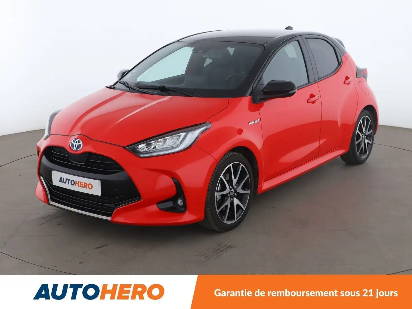 Toyota Yaris 1.5 Hybrid Premiere Rouge - 1