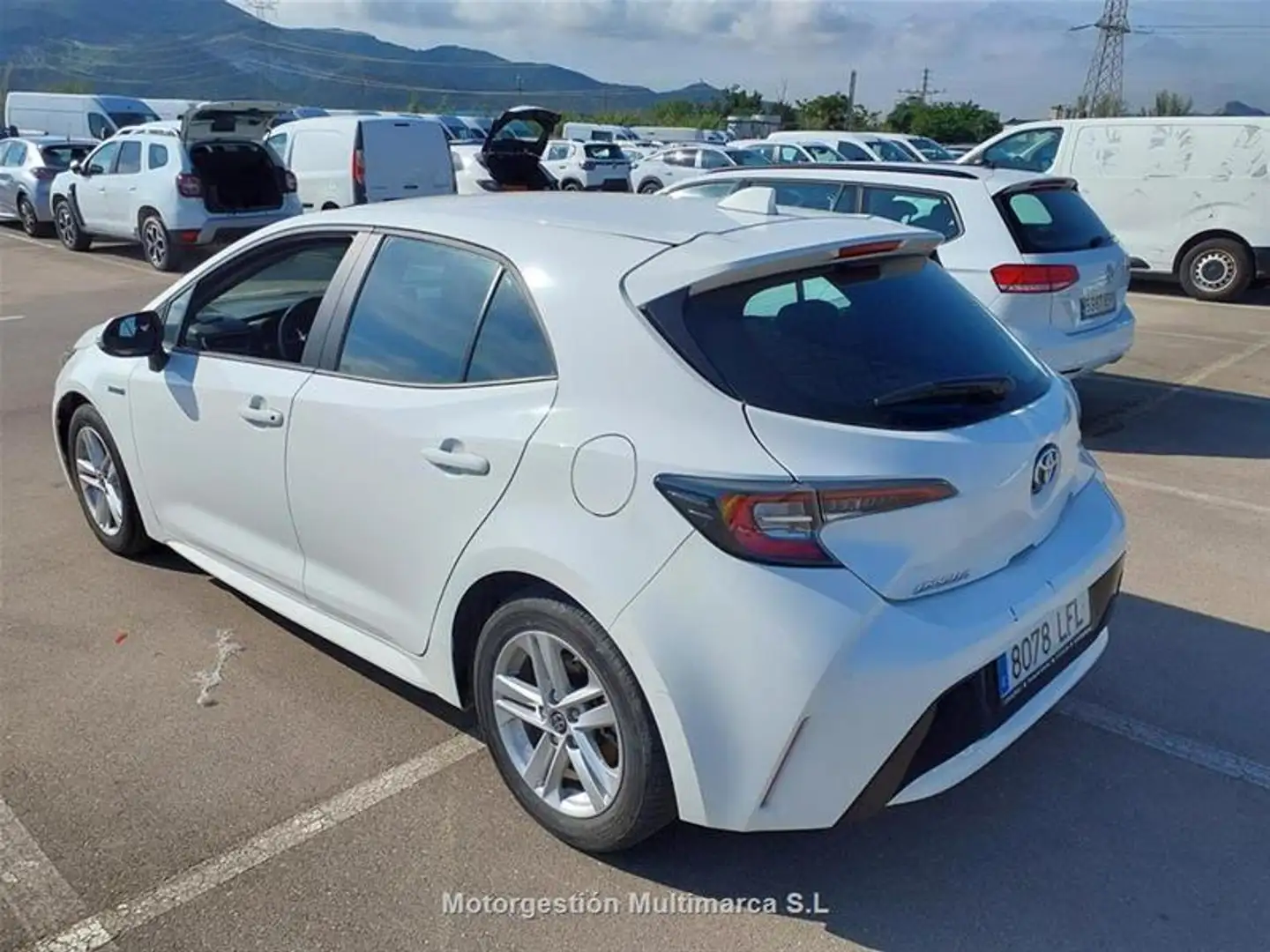 Toyota Corolla 1.8 125H ACTIVE E-CVT - 2